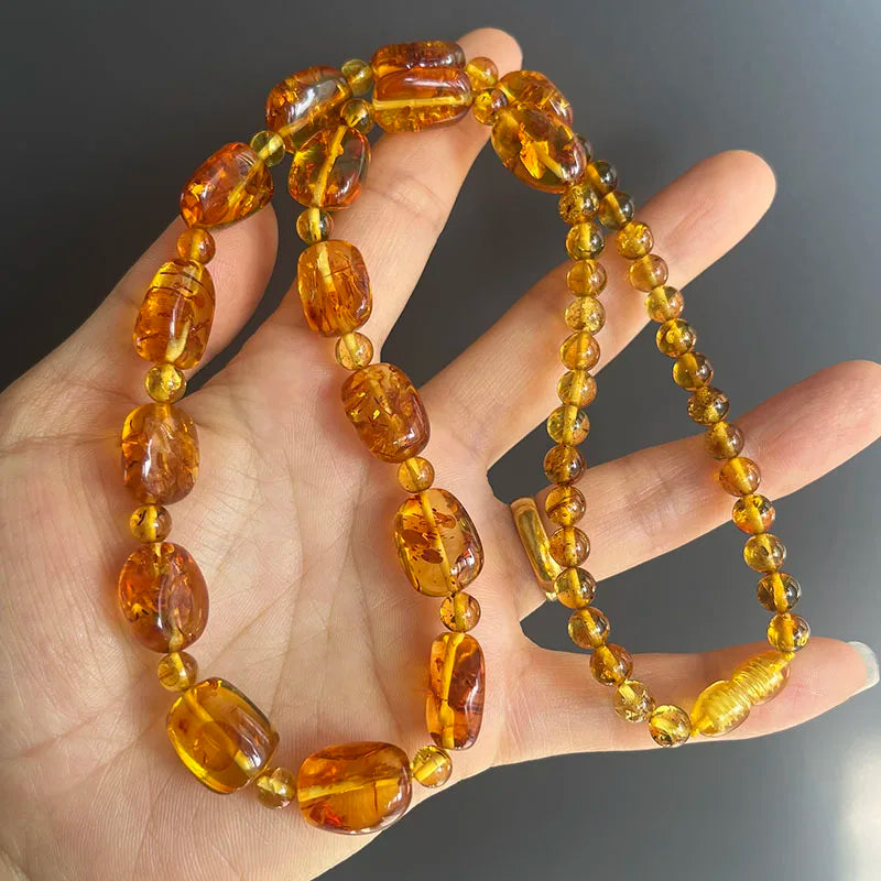 Collar de Ámbar Báltico Natural | Joyería de Autor con Carácter Orgánico