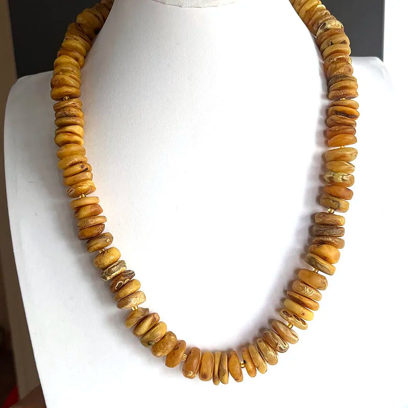 Collar de Ámbar Báltico Natural | Joyería de Autor con Carácter Orgánico