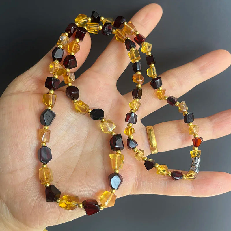 Collar de Ámbar Báltico Natural | Joyería de Autor con Carácter Orgánico