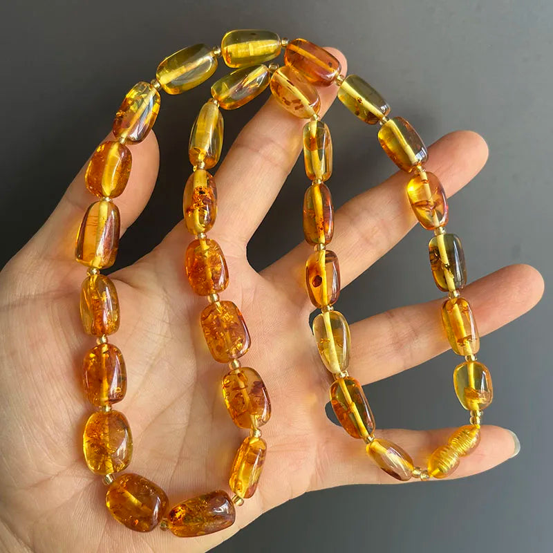 Collar de Ámbar Báltico Natural | Joyería de Autor con Carácter Orgánico