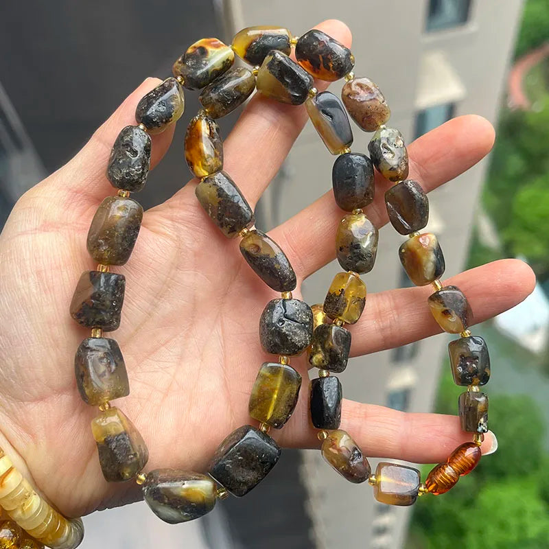 Collar de Ámbar Báltico Natural | Joyería de Autor con Carácter Orgánico