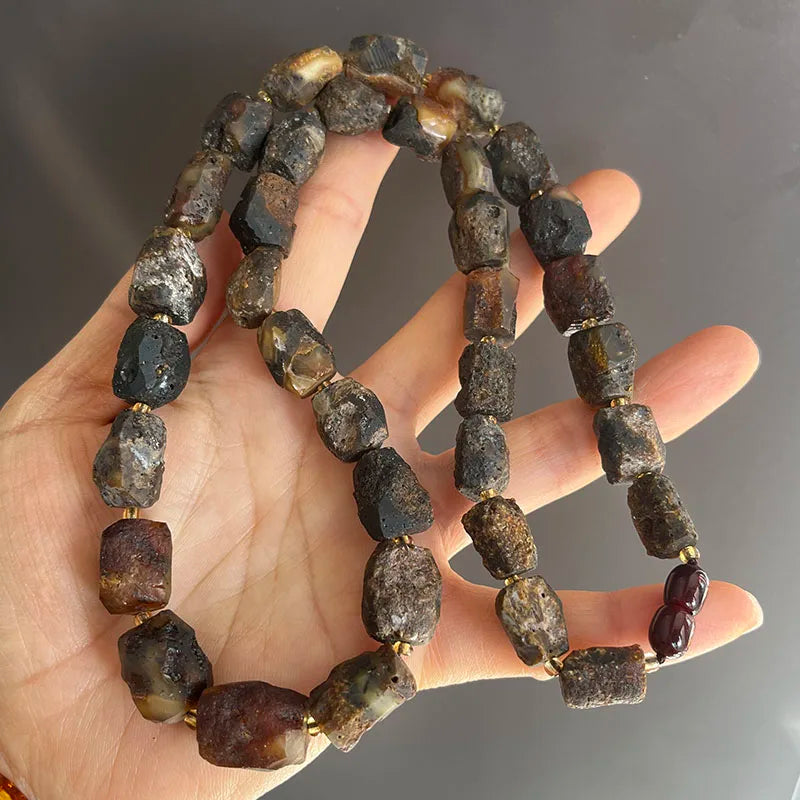 Collar de Ámbar Báltico Natural | Joyería de Autor con Carácter Orgánico