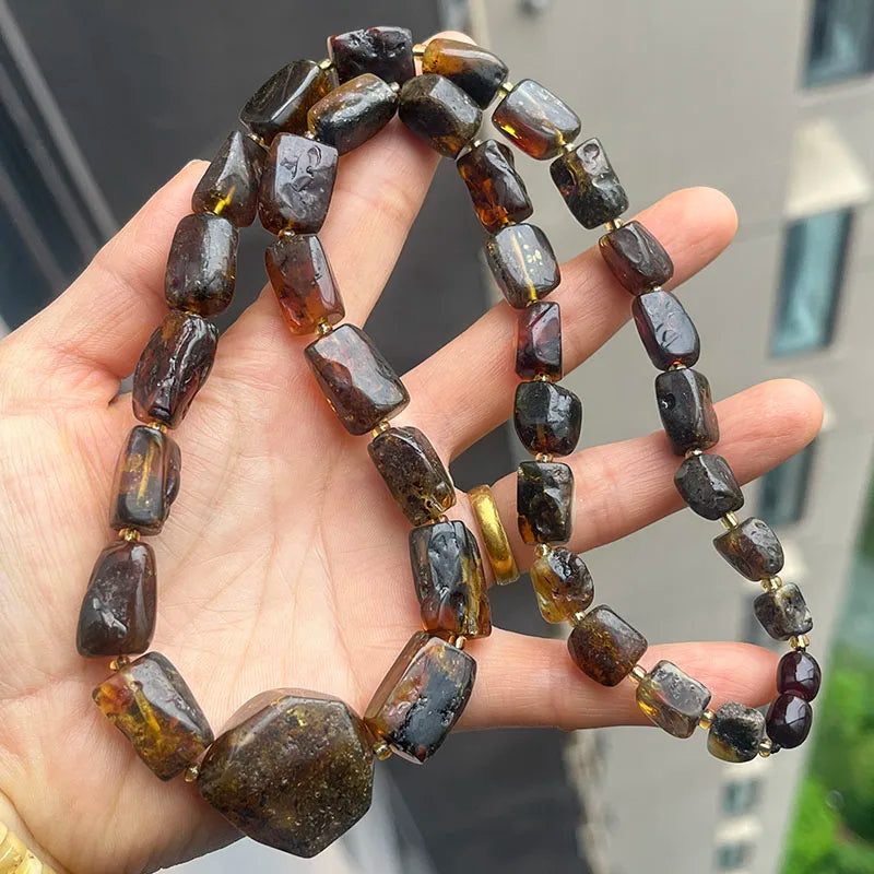 Collar de Ámbar Báltico Natural | Joyería de Autor con Carácter Orgánico
