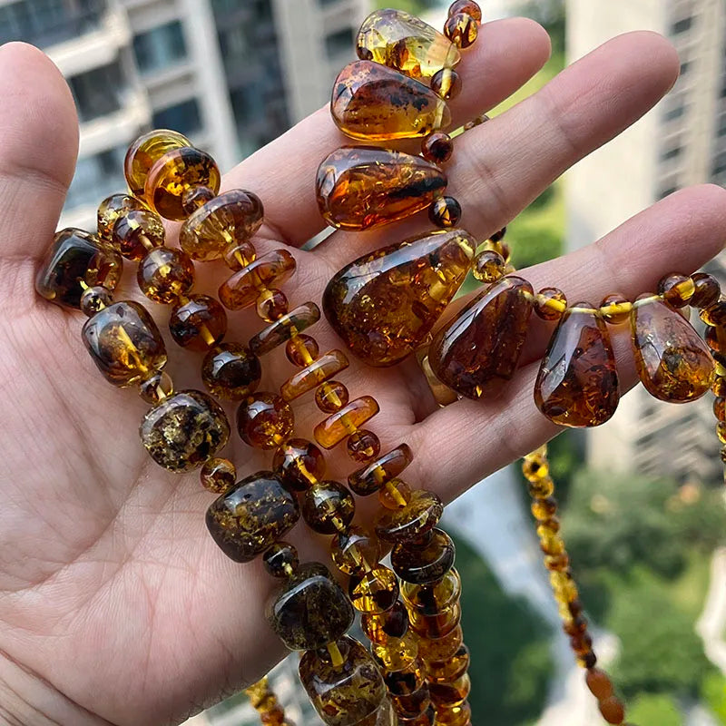 Collar de Ámbar Báltico Natural | Joyería de Autor con Carácter Orgánico